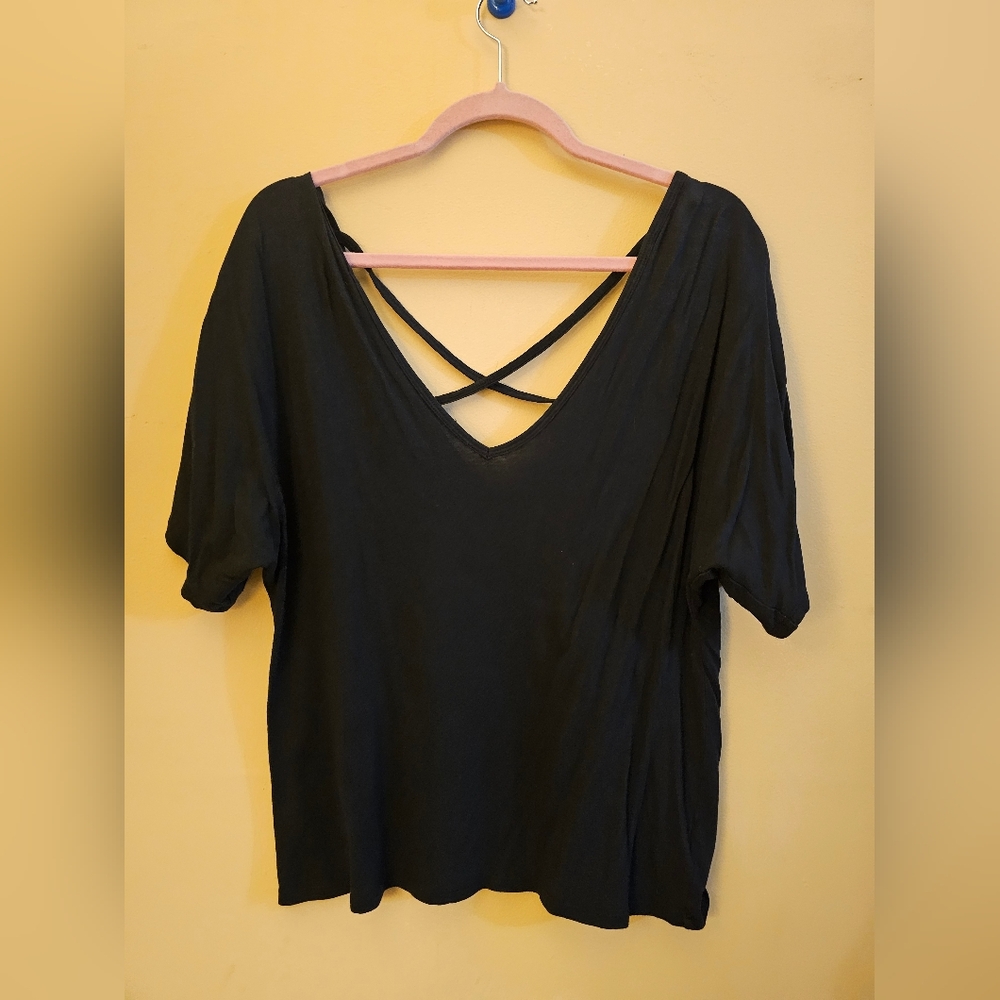Victorias secret criss cross top M